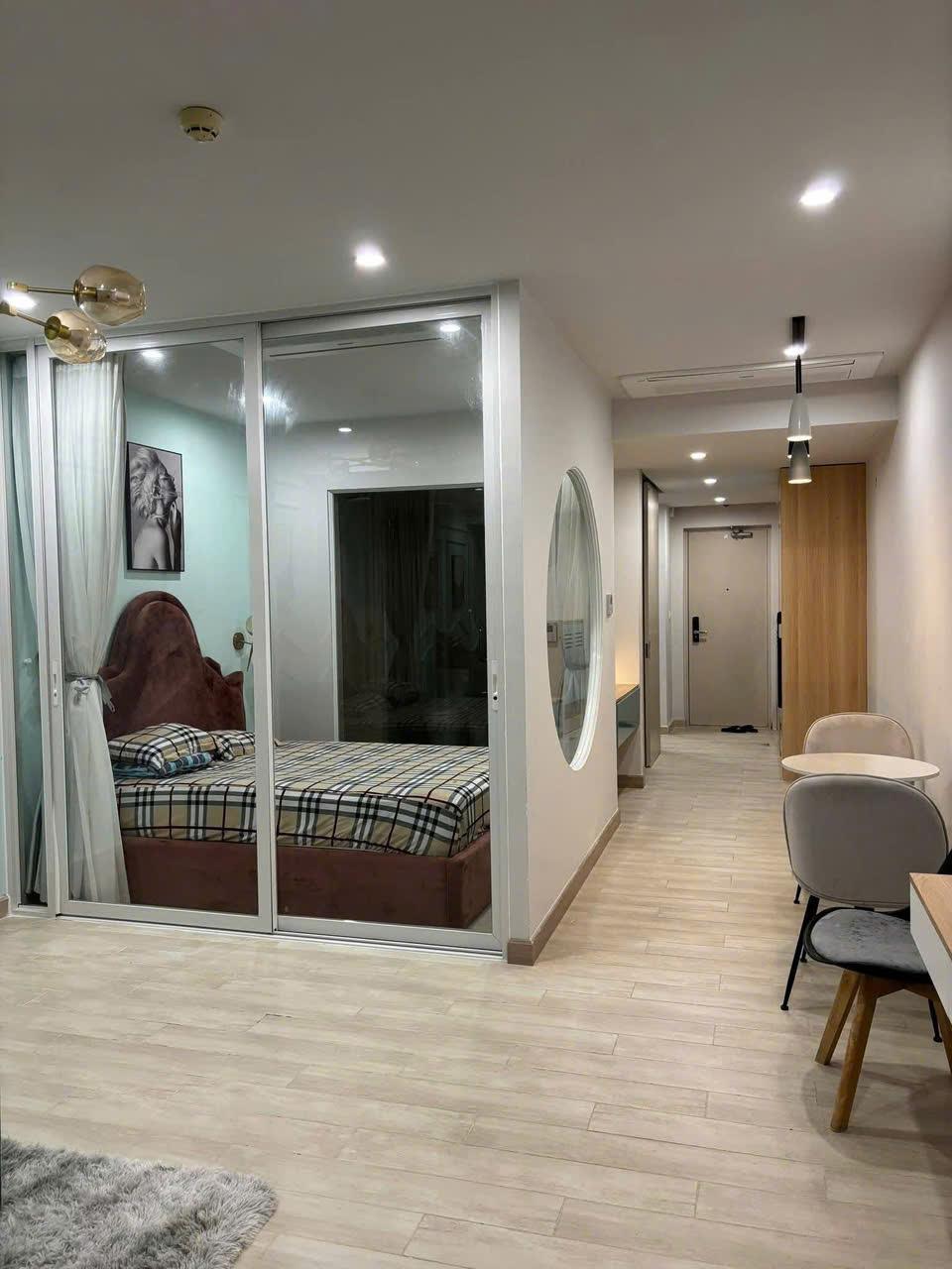 GOLDCOAST STUDIO CAO CẤP – BAN CÔNG ĐÔNG NAM | FULL NỘI THẤT - LUXURY STUDIO GOLDCOAST | SE BALCONY | FULLY FURNISHED