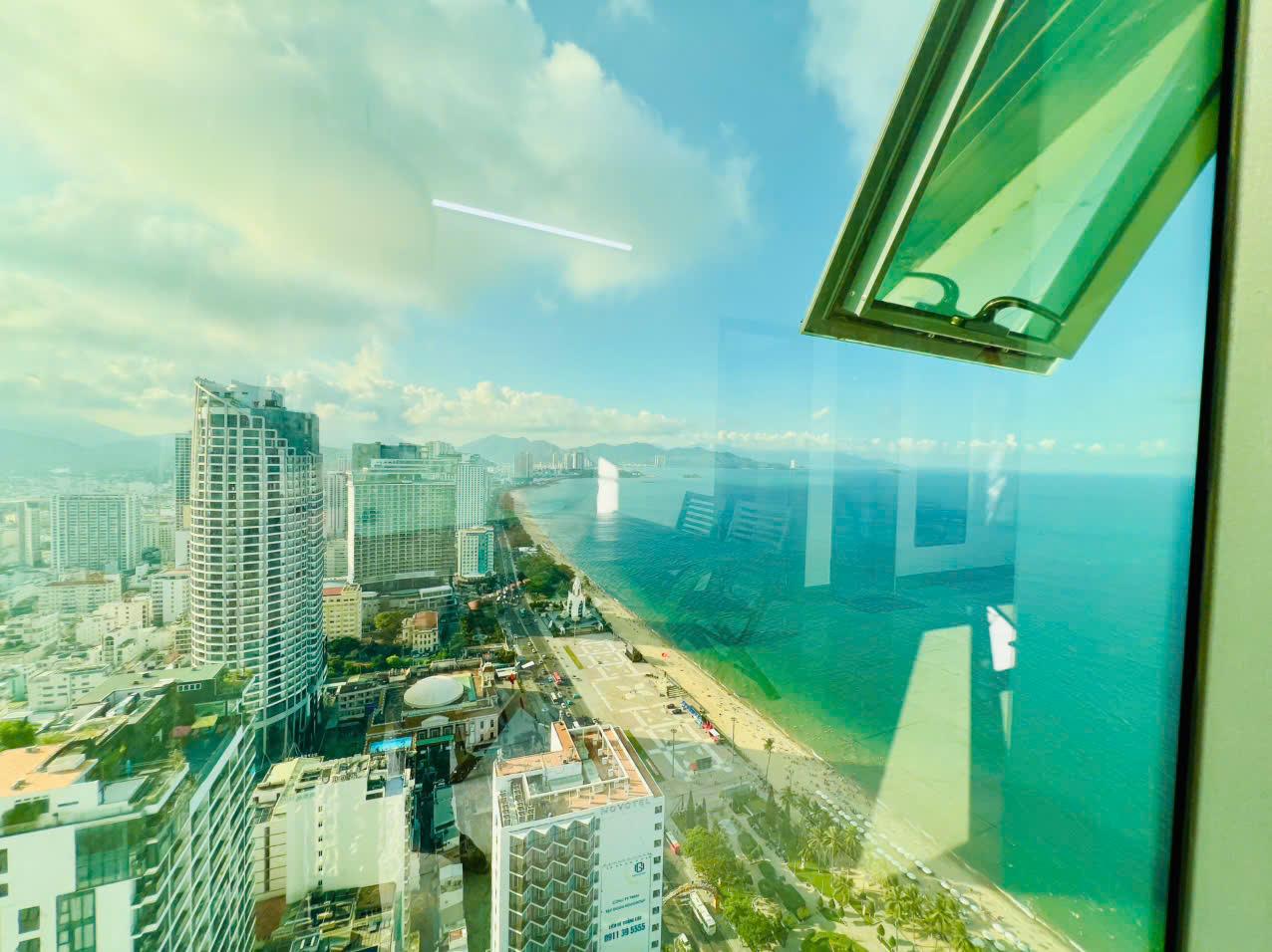 Cho thuê căn hộ Mường Thanh 60 Trần Phú, Nha Trang