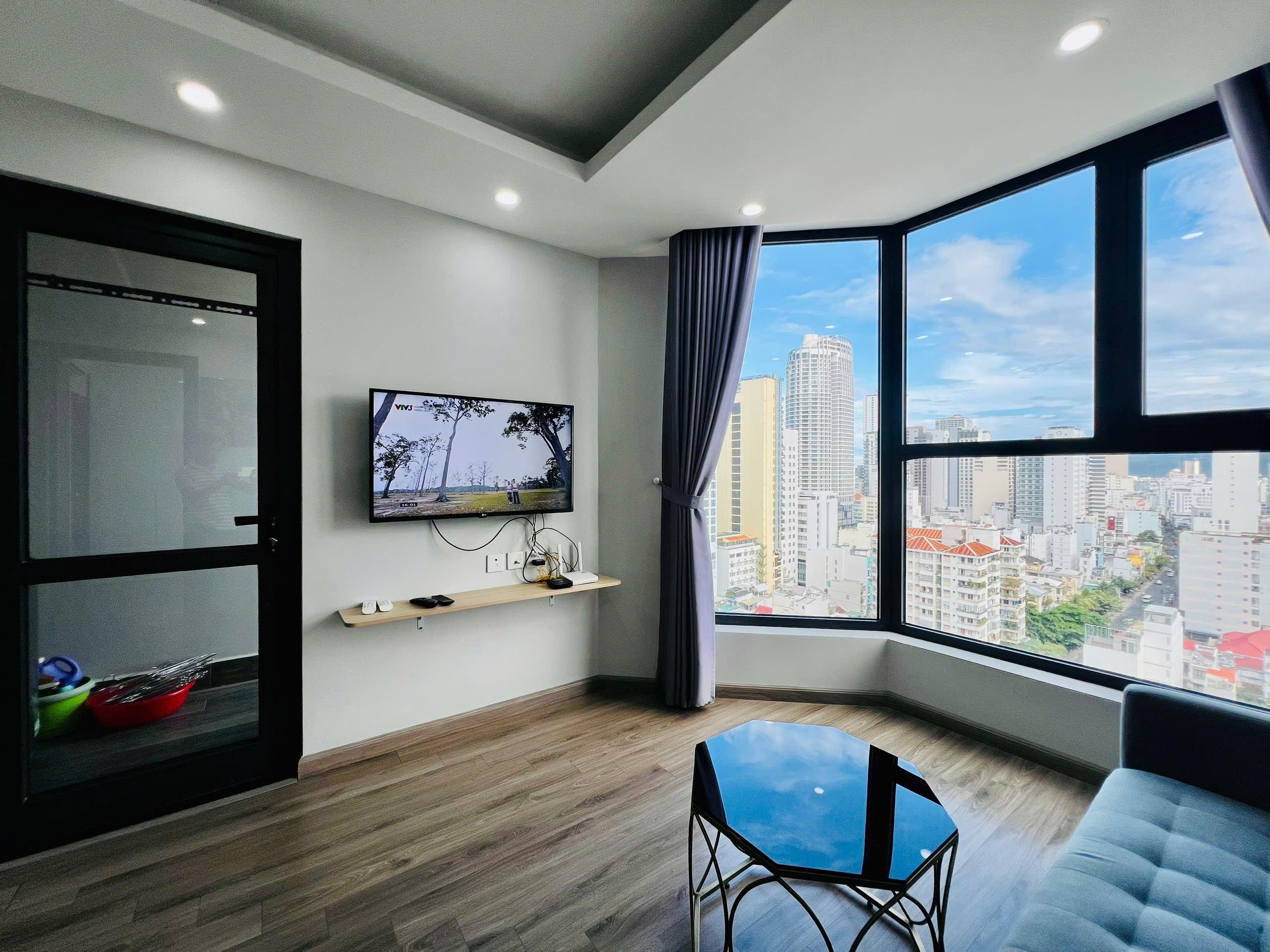 Căn hộ HUDBUILDING 59,2m2. 2 phòng ngủ, tầng cao, đầy đủ nội thất